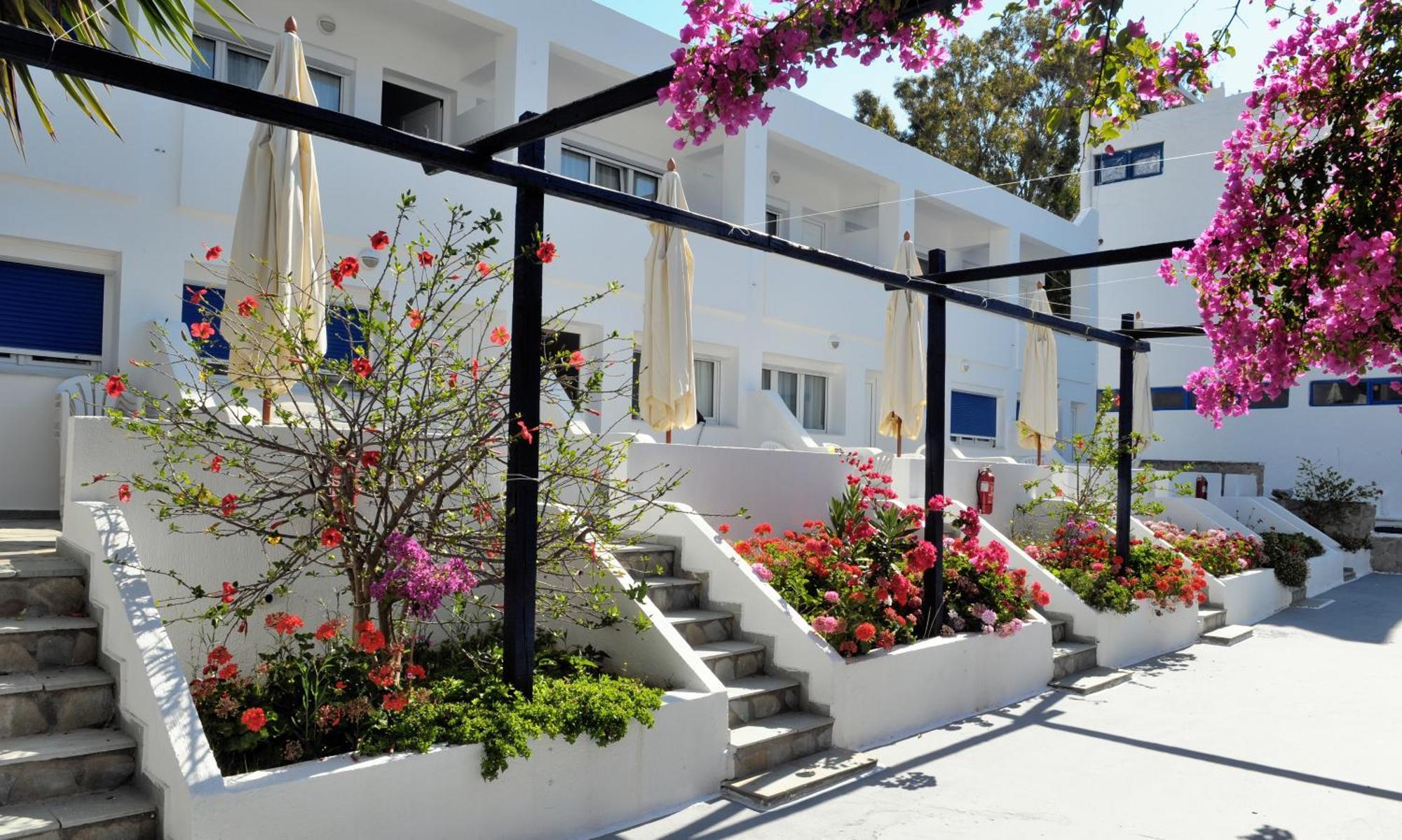 Lagada Beach Hotel Adamantas (Milos) Exterior foto